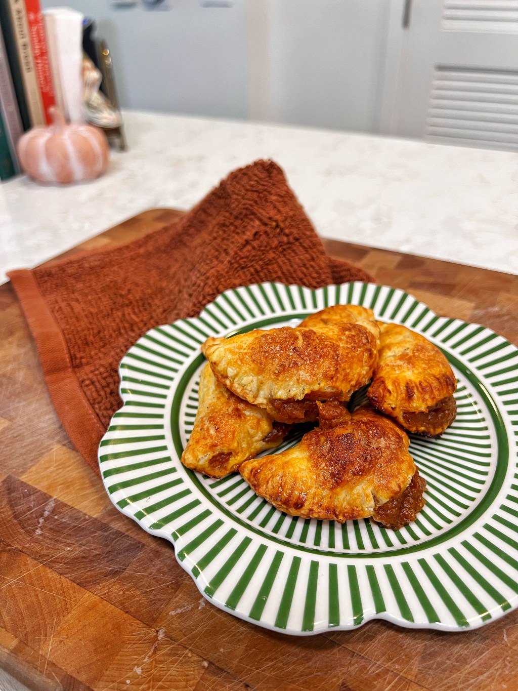 Harry Potter and the Sorcerer’s Stone: Pumpkin Pasties and&nbsp;Butterbeer